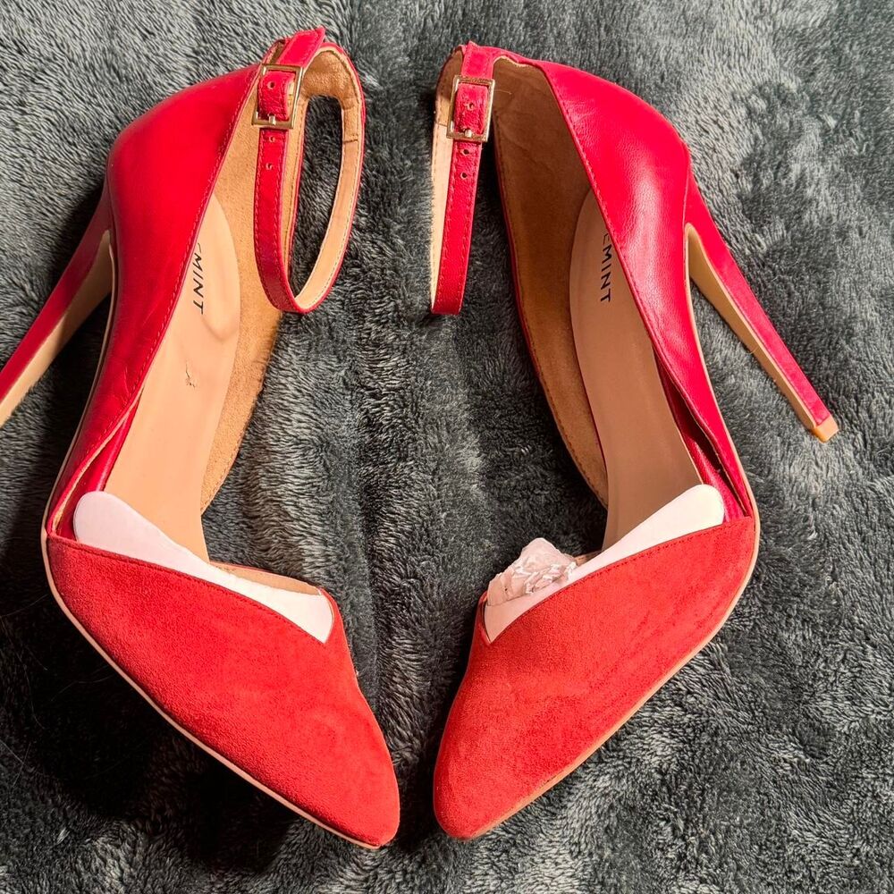 Aldo Women's Red Courts